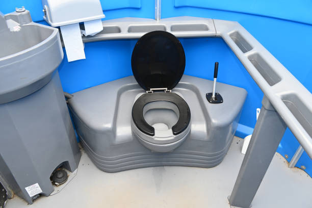 Best Luxury portable toilet rental  in Hurstbourne, KY